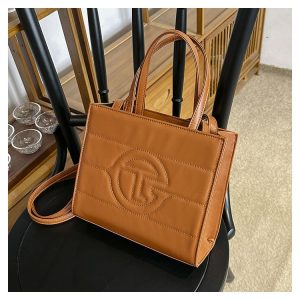 PU Solid Small Square Shoulder Bag with Zipper and Stitching