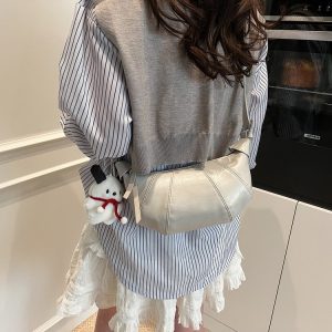 2025 Spring Dumpling Crossbody Handbag with Zipper and Stitching